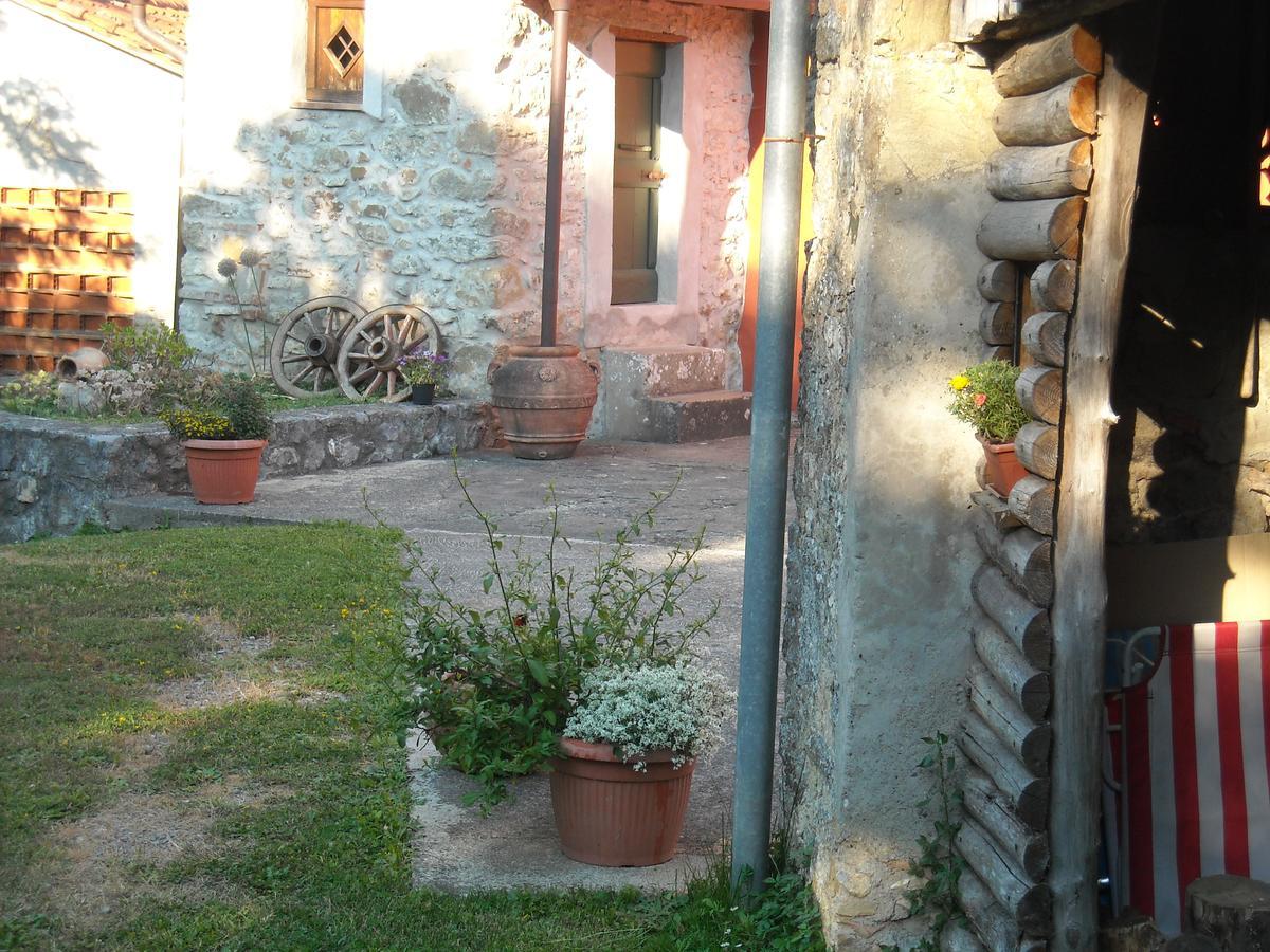 B&B Casale Dorando Barga Exterior foto