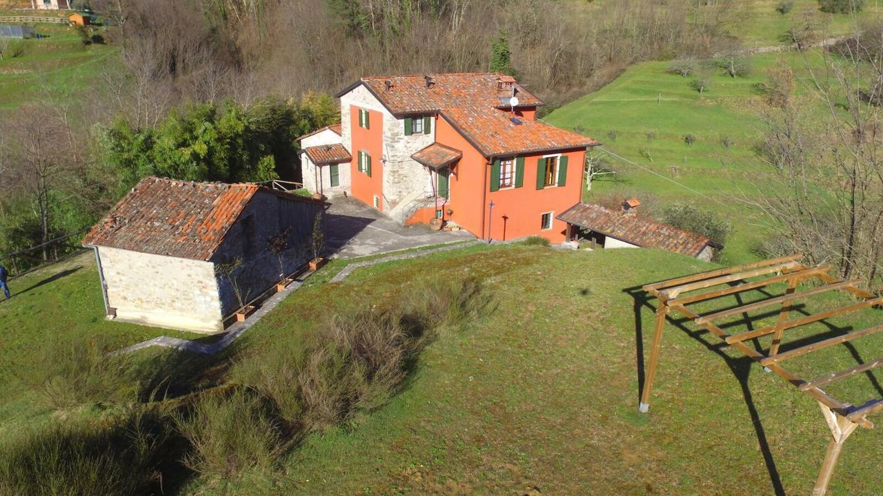 B&B Casale Dorando Barga Exterior foto